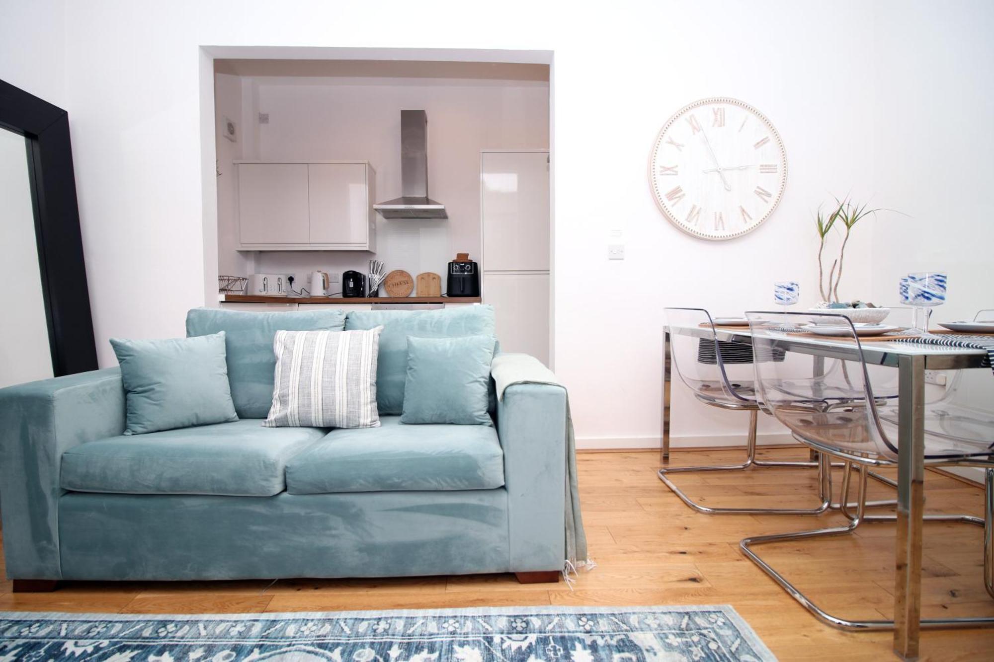Coastal Penarth Dream! Close To Cardiff Superb Location Near Bars And Restaurants! Dog Friendly And Welcome Breakfast Pack! Buitenkant foto