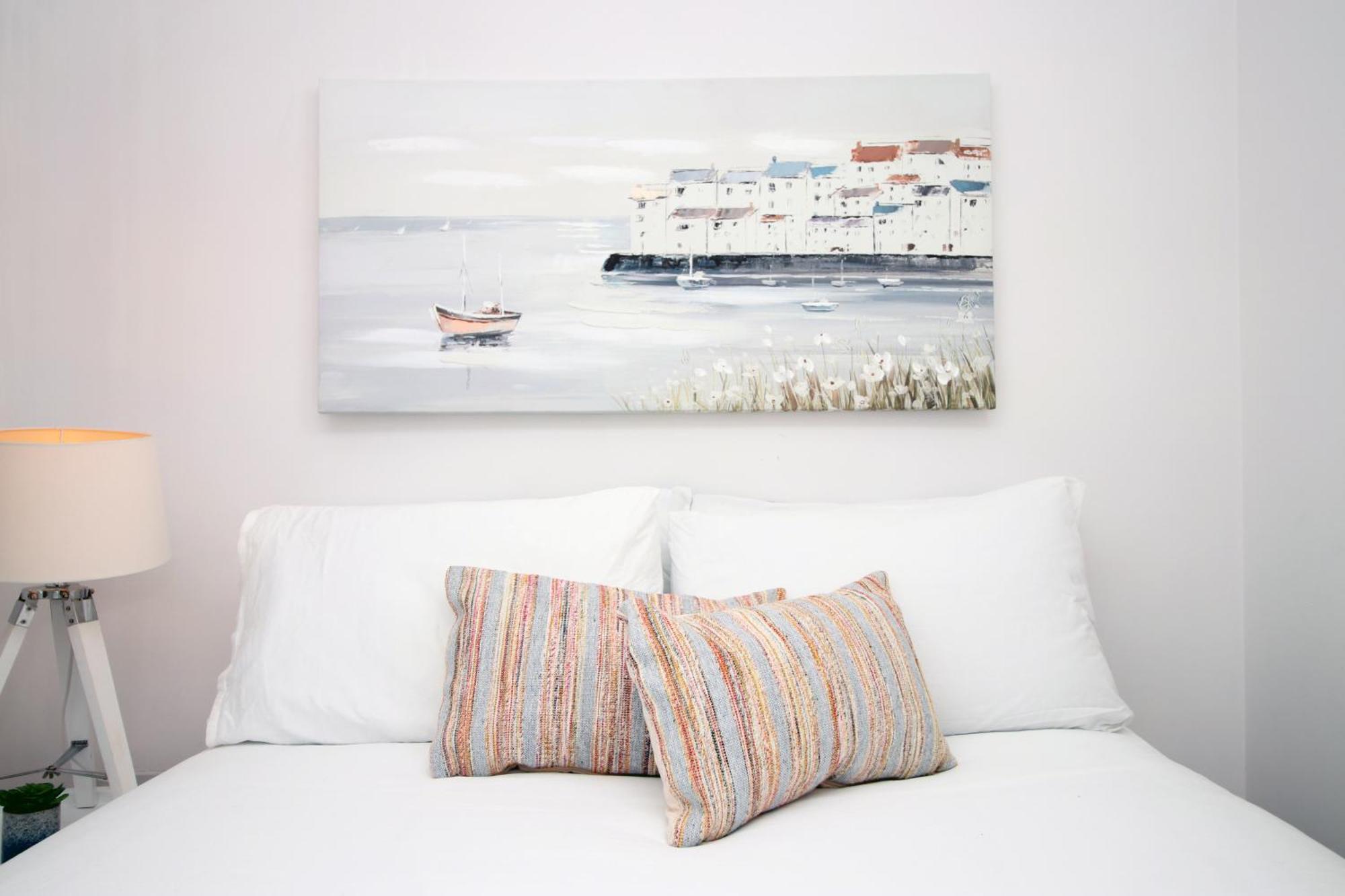 Coastal Penarth Dream! Close To Cardiff Superb Location Near Bars And Restaurants! Dog Friendly And Welcome Breakfast Pack! Buitenkant foto